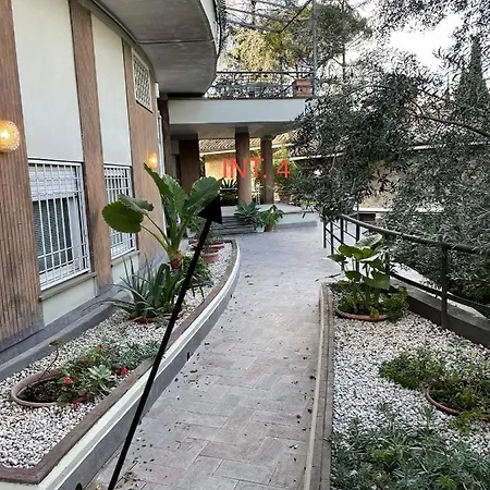 Апартаменты Loft 643 Рим